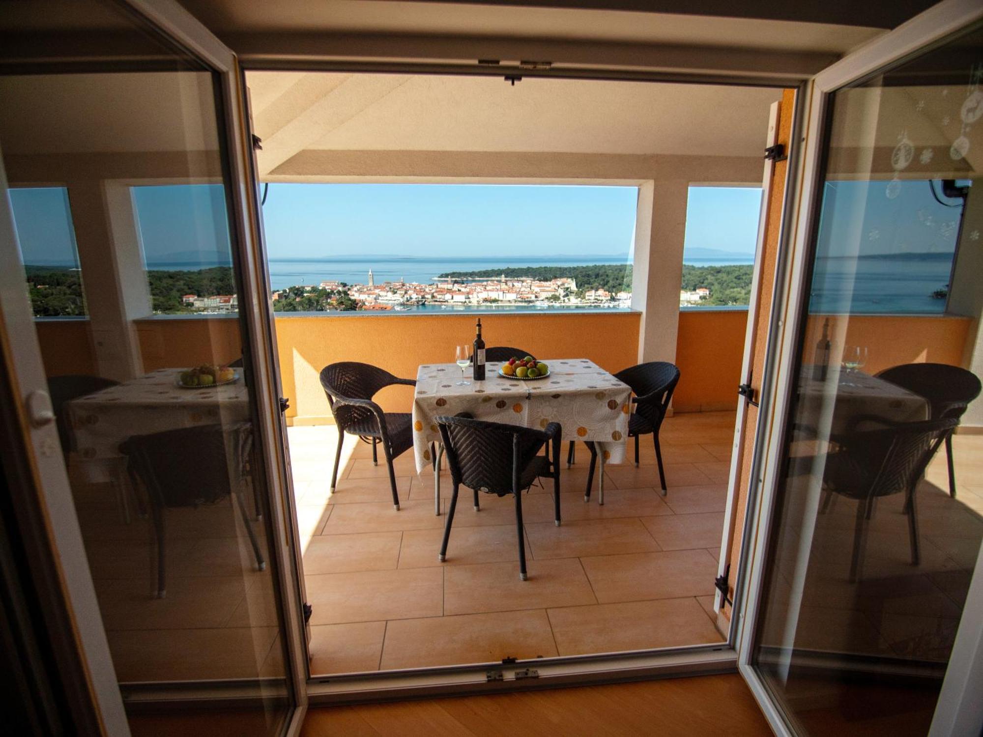 Apartmán Panoramic View New Translation Exteriér fotografie